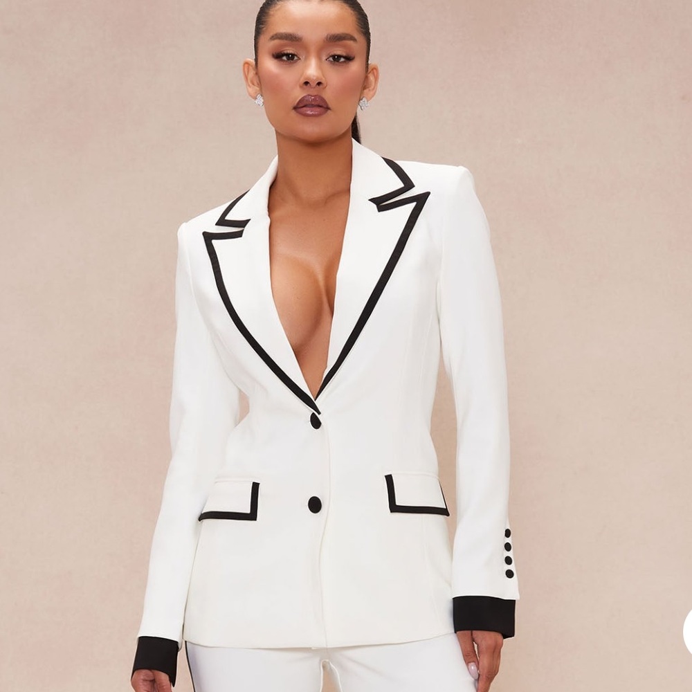 Fashionnova Frederica Blazer - NWOT - sz S